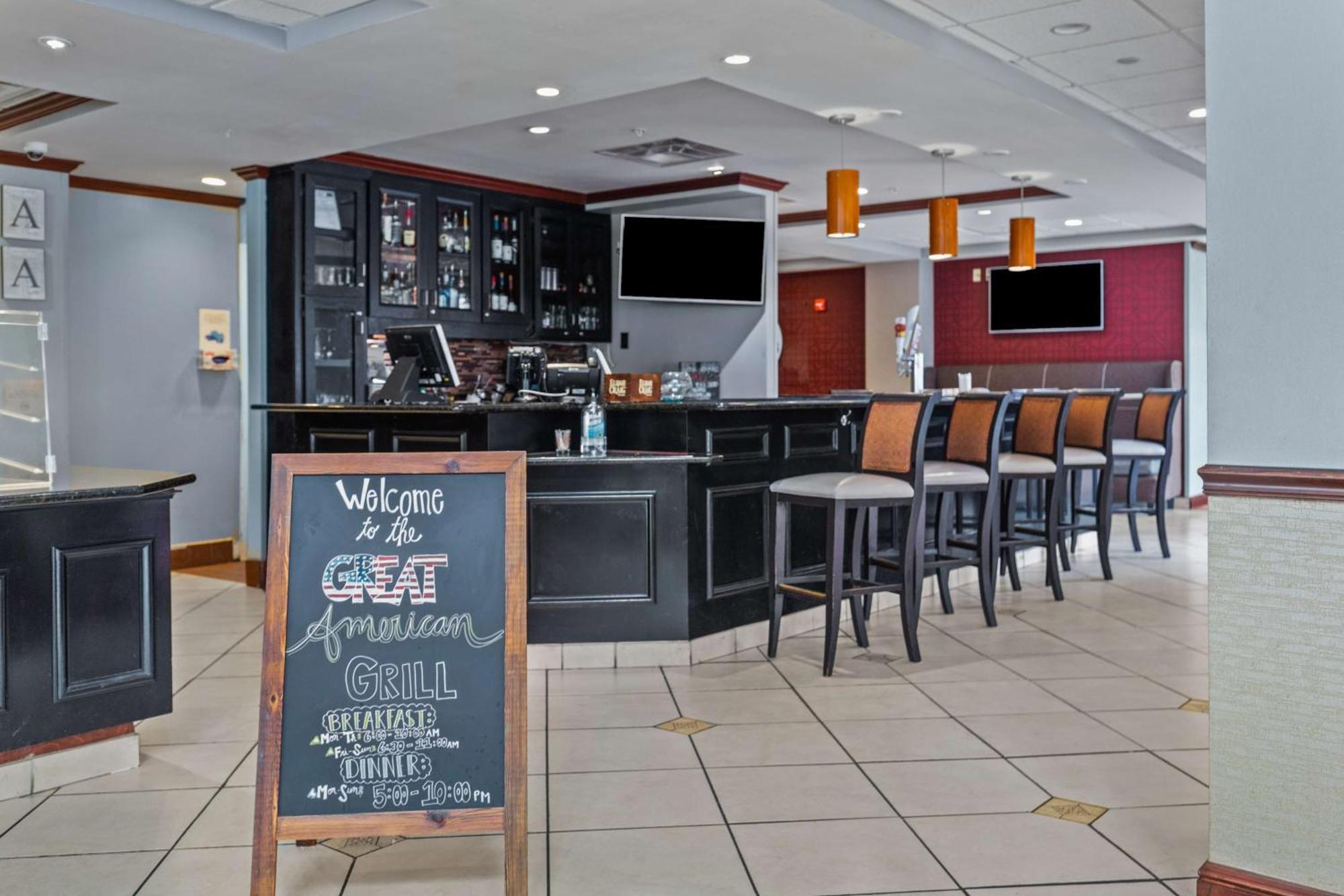 Hilton Garden Inn Starkville Dış mekan fotoğraf