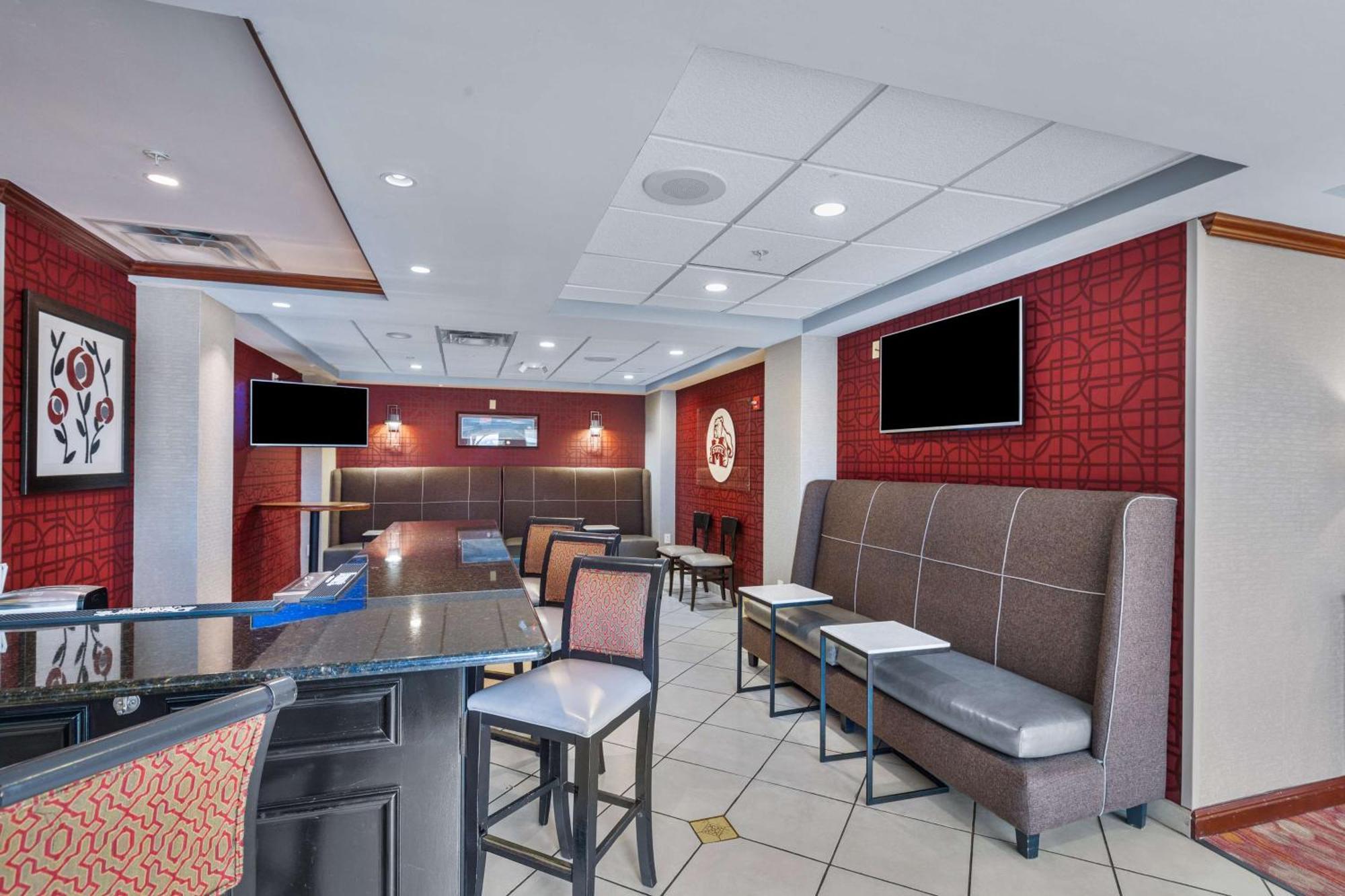 Hilton Garden Inn Starkville Dış mekan fotoğraf