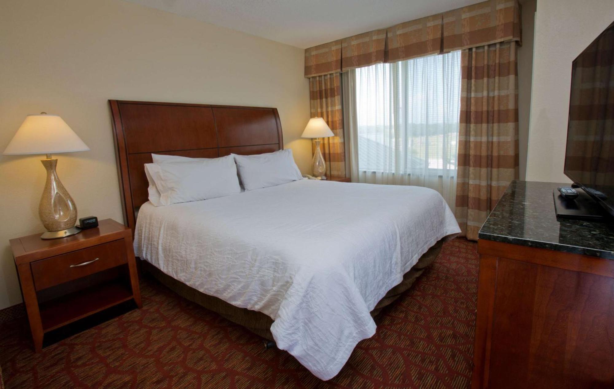 Hilton Garden Inn Starkville Dış mekan fotoğraf