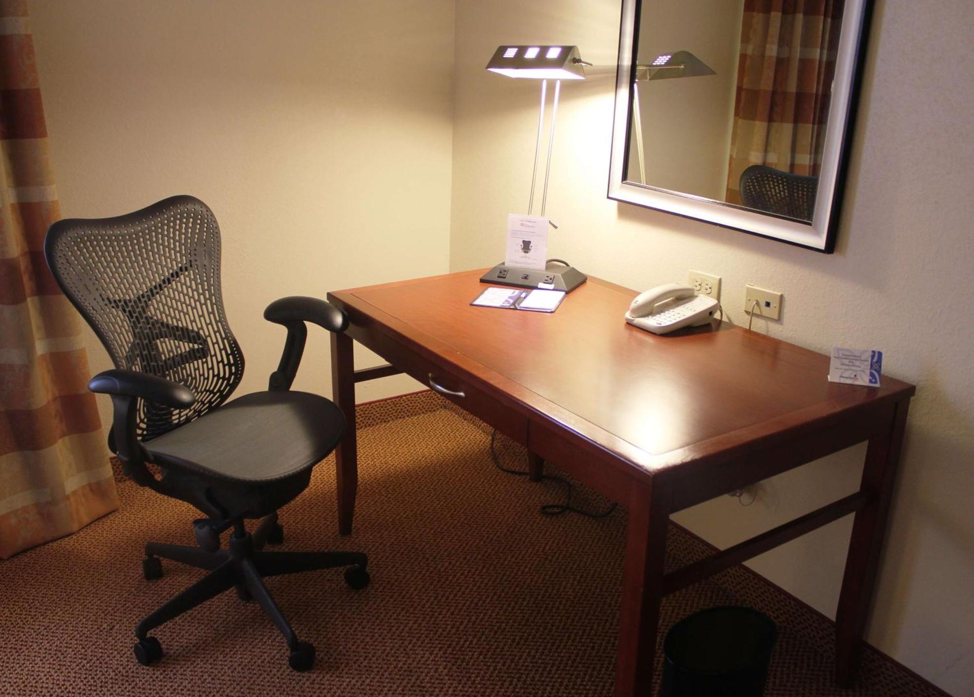 Hilton Garden Inn Starkville Dış mekan fotoğraf