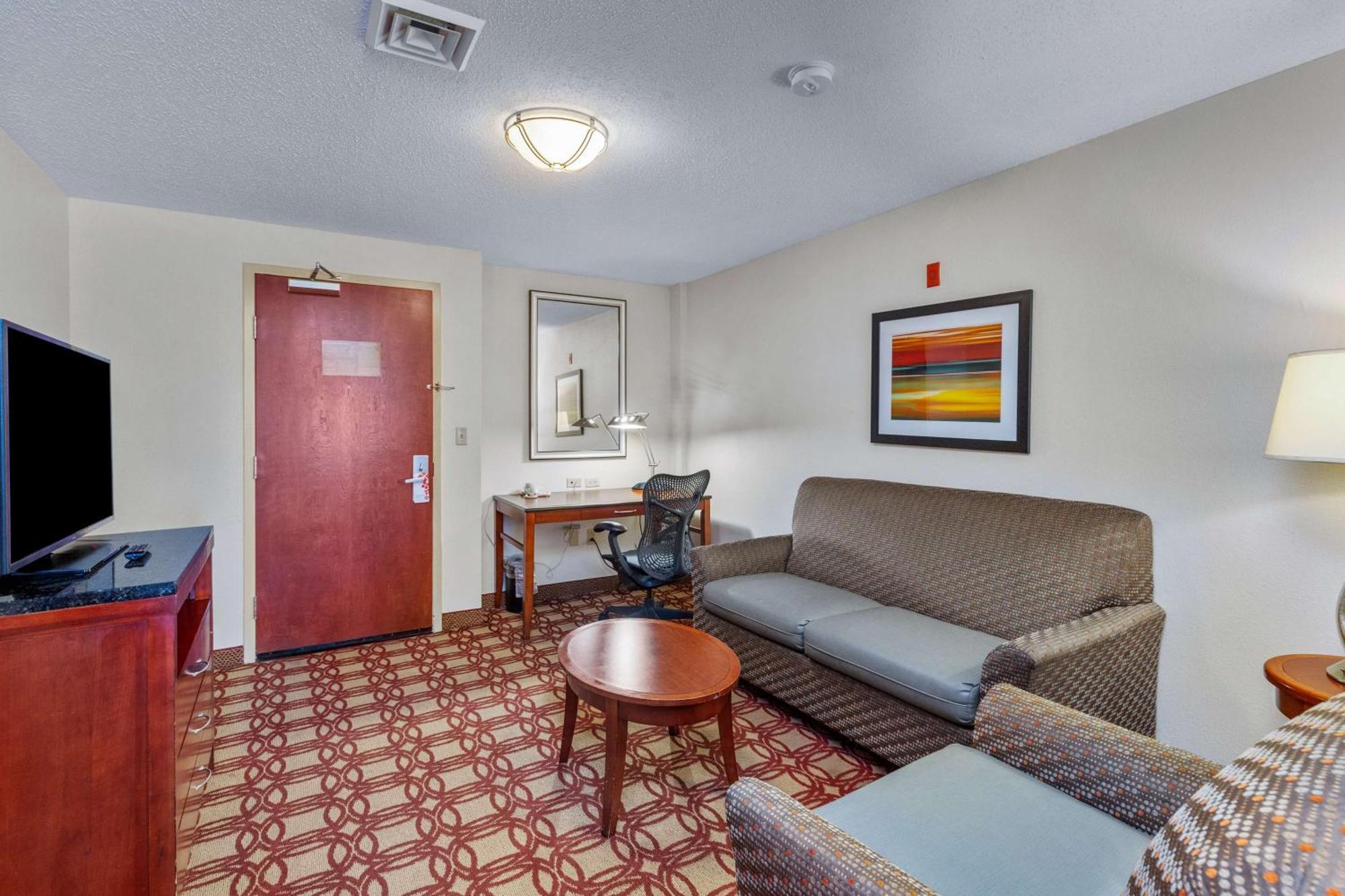 Hilton Garden Inn Starkville Dış mekan fotoğraf