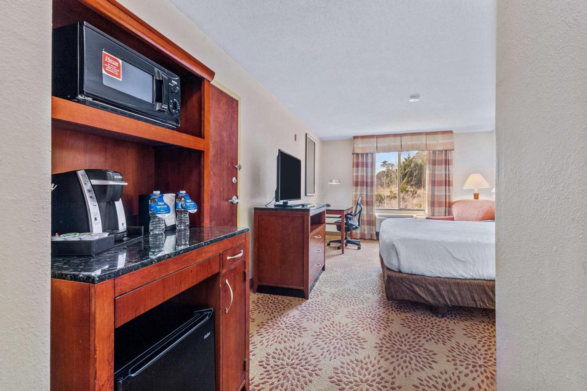 Hilton Garden Inn Starkville Dış mekan fotoğraf