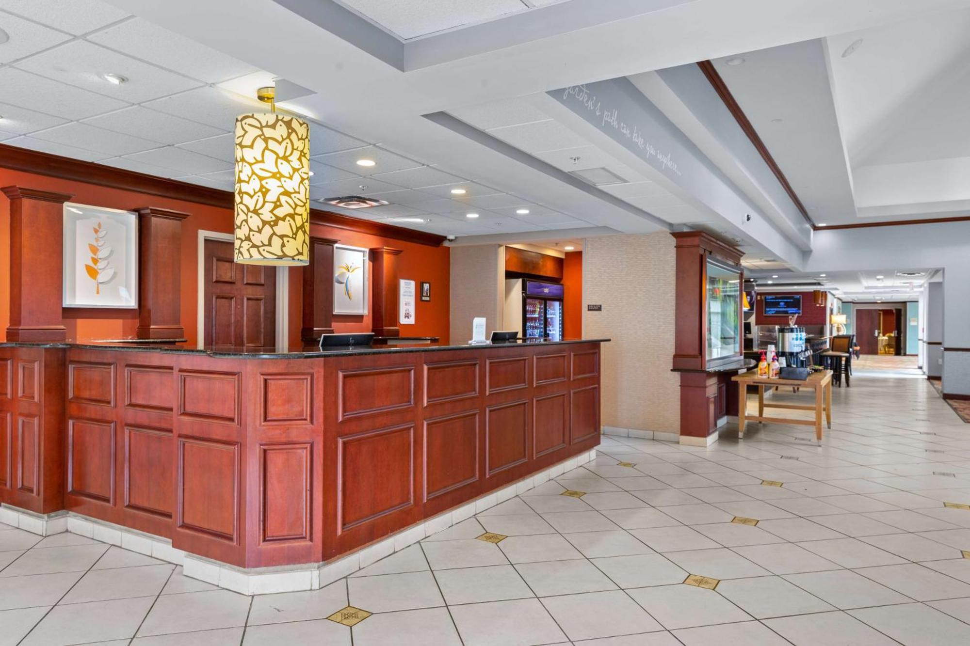 Hilton Garden Inn Starkville Dış mekan fotoğraf